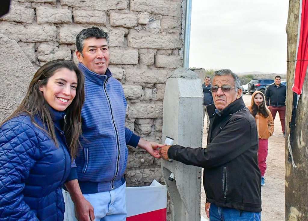 Quedo inaugurada la obra de electrificación rural en el paraje El Retiro