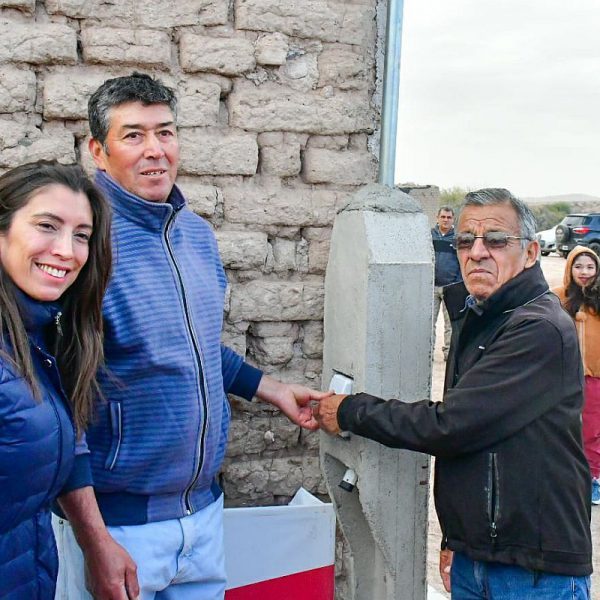 Quedo inaugurada la obra de electrificación rural en el paraje El Retiro