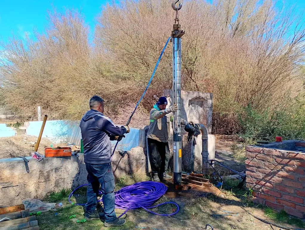 El Ministerio de Agua y Energía acondiciona perforaciones en el OESTE PROVINCIAL